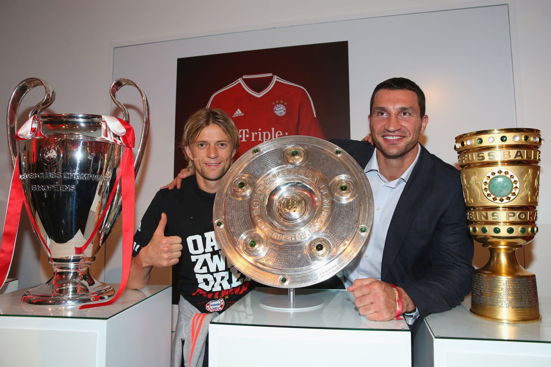 <p>                     Former world heavyweight champion Wladimir Klitschko revealed in 2013 that he had been a Bayern Munich fan for years and posed with trophies that year after the Bavarians won the treble.                   </p>                                      <p>                     The Ukrainian boxer won several fights in Munich and on one occasion, some of Bayern's players came to watch him in action. When Klitschko retired in 2017, the Bundesliga giants posted a good luck message on social media.                   </p>