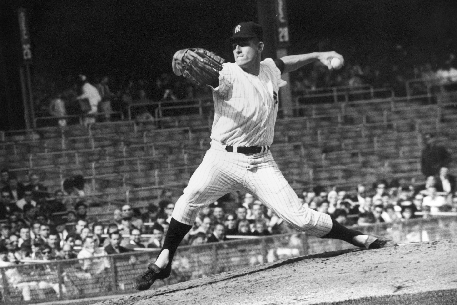 The bizarre story of the Yankees pitchers who swapped families