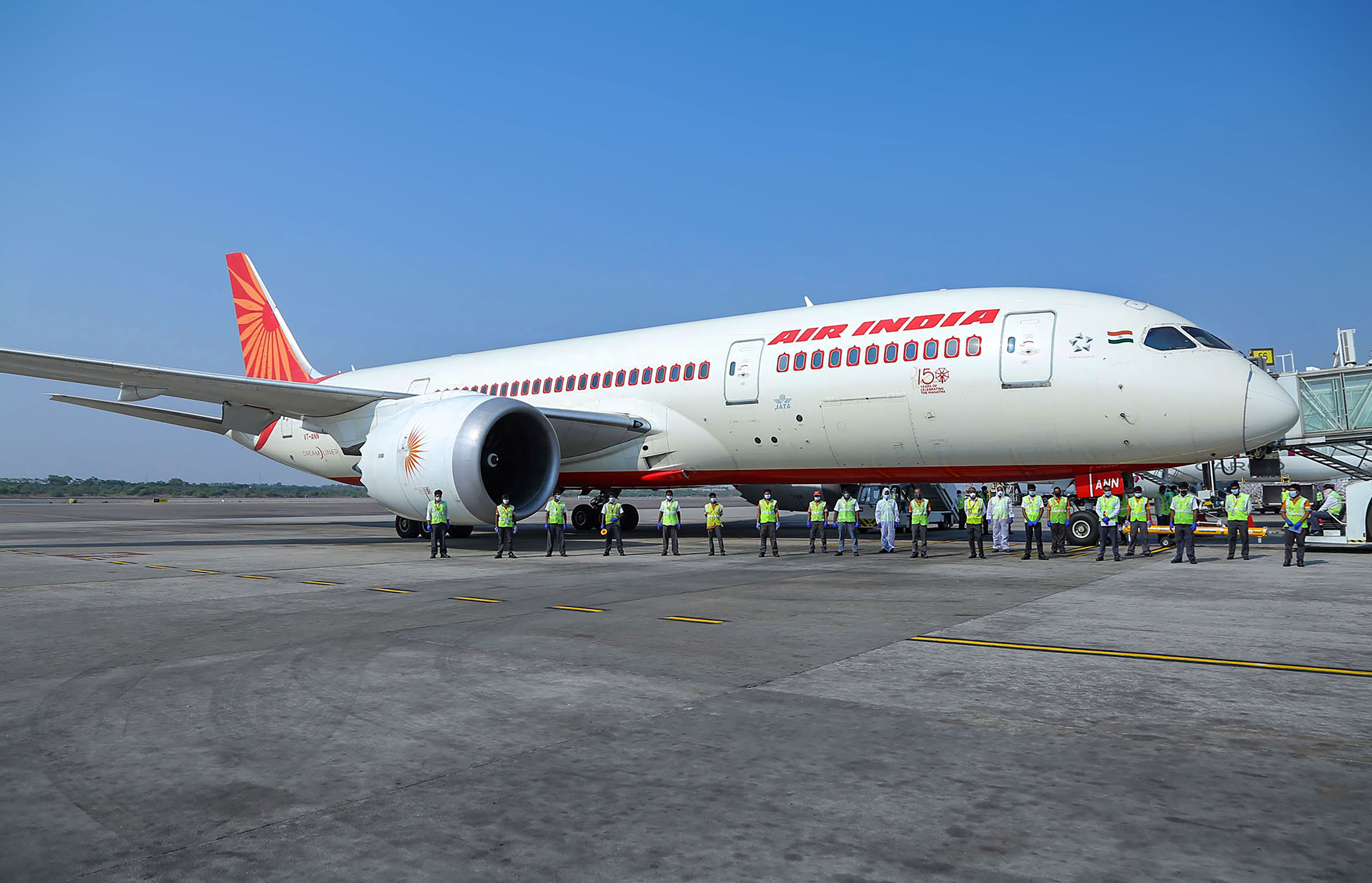 dgca issues show cause notice to air india over mumbai wheelchair incident involving 80-yr-old flyer