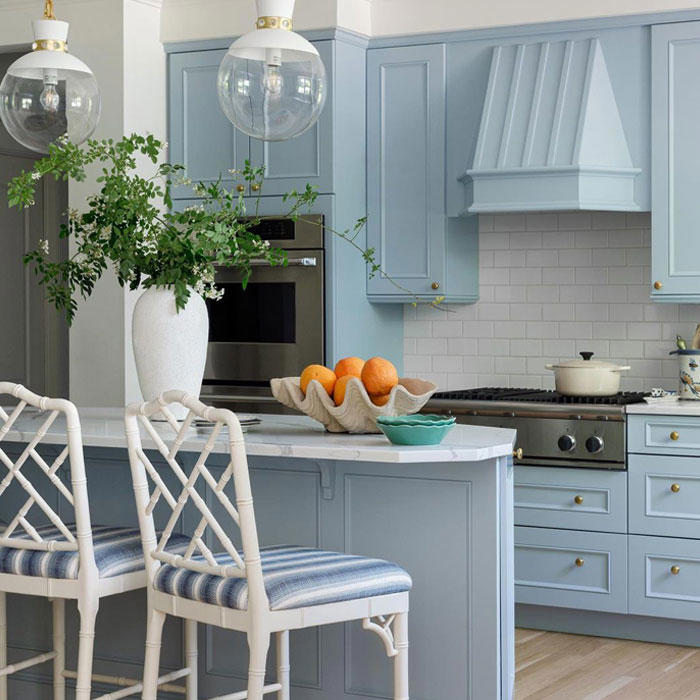 Blue Kitchen Cabinets: How They Make The Kitchen Pop In Your Eyes?