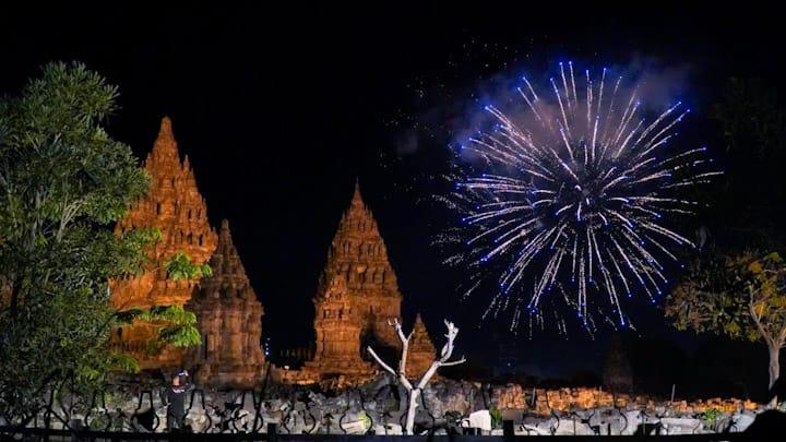 Swara Prambanan Sukses Digelar, Sambut 2024 Dengan Penampilan Sheila On 7