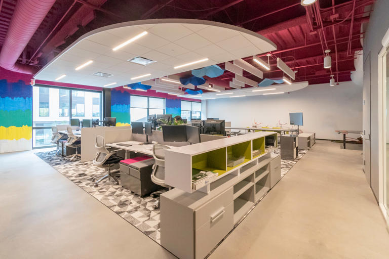 Method Architecture outfits its Houston office with vibrant mural