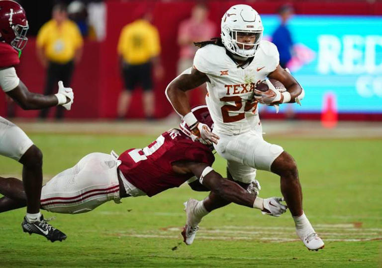 Texas RB Jonathon Brooks Declares for 2024 NFL Draft