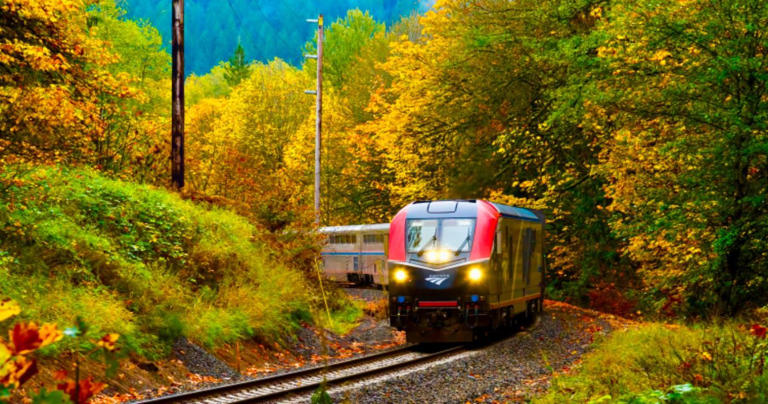 10 Scenic Sleeper Train Routes In The US