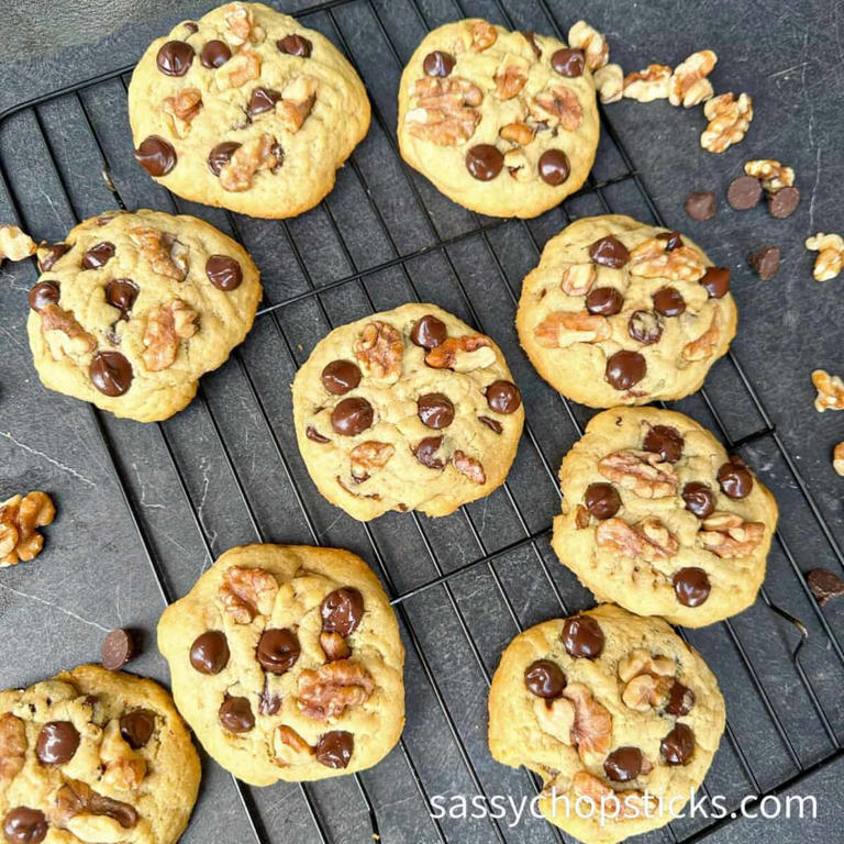 Chocolate Chip Walnut Cookies Recipe: Soft And Nutty!