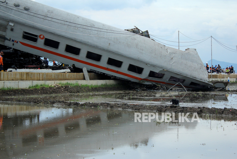 Kecelakan Kereta Di Cicalengka, KAI Sebut Investigasi Mulai Dilakukan