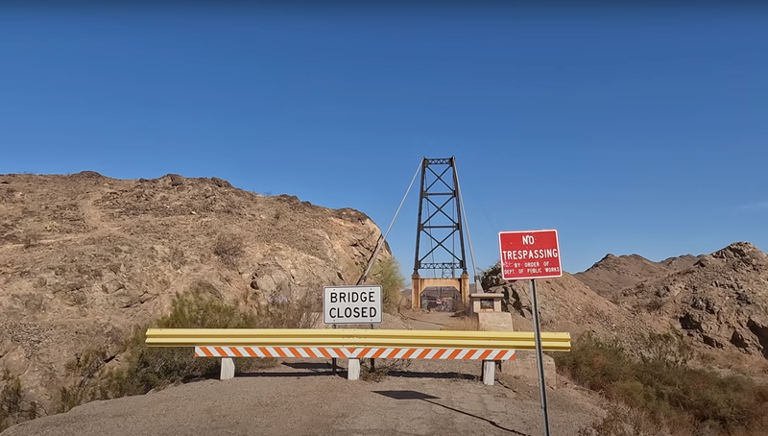 America’s Lost Highways Are Beautiful Monuments To Our Garbage ...