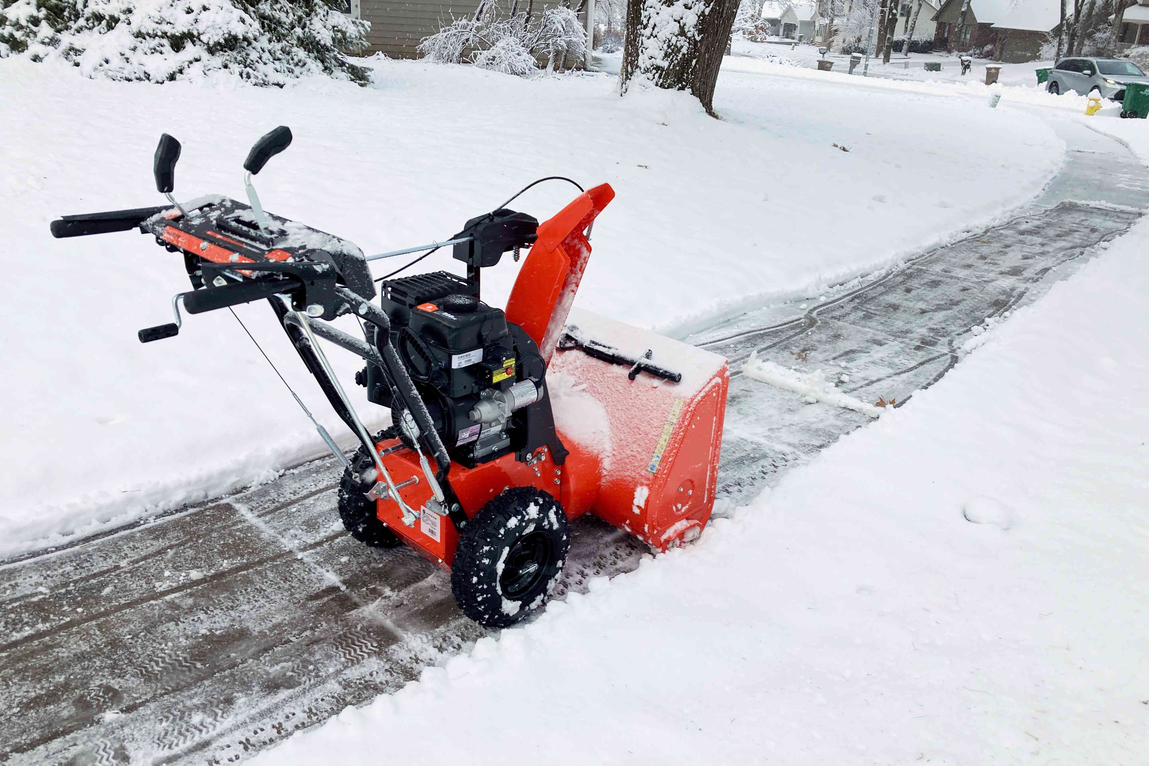 The 6 Best Snow Blowers Of 2024 According To Our Tests   AA1mwD1r.img