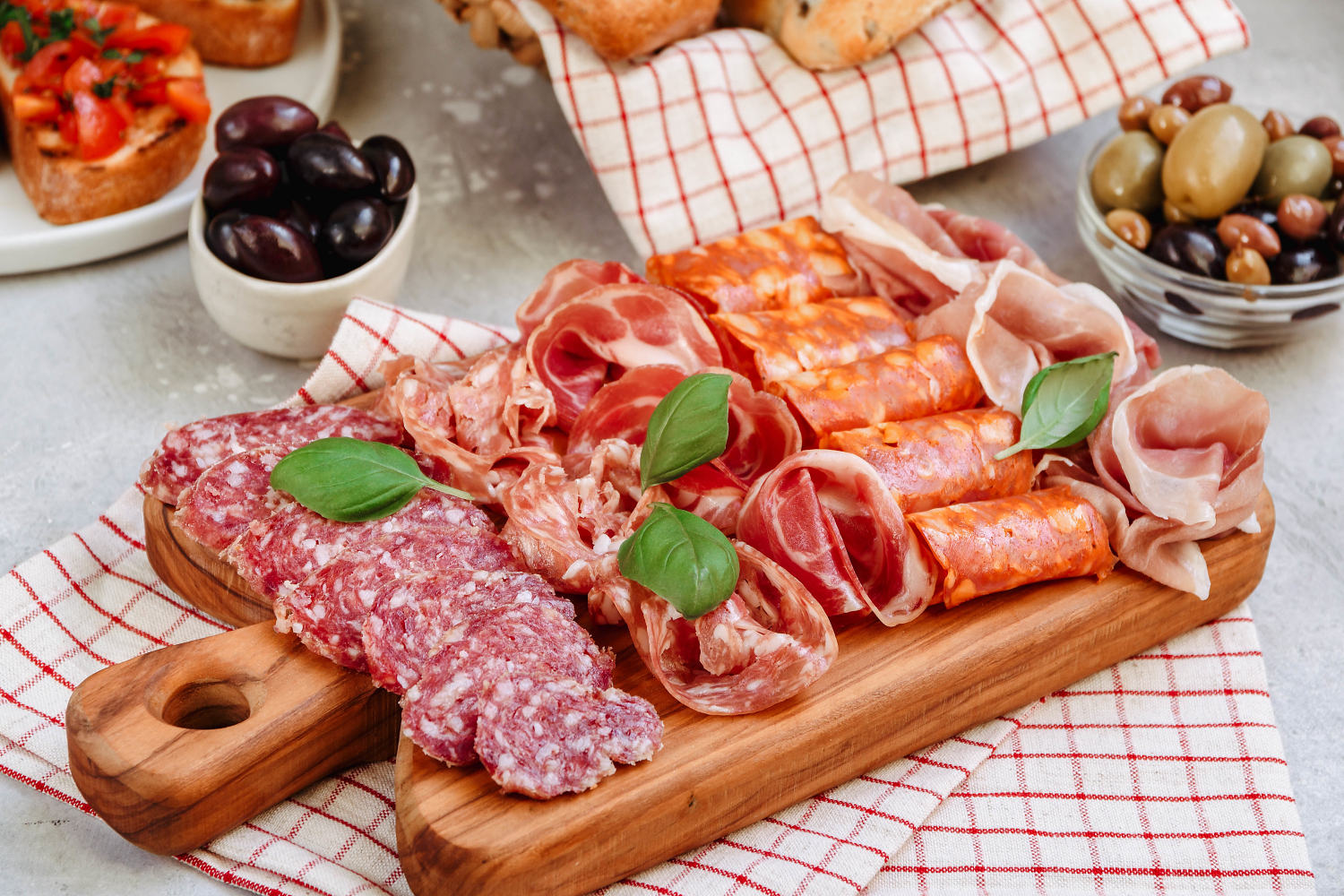 Charcuterie Meat Recall Expands To More Products Sold At Costco And Sam ...