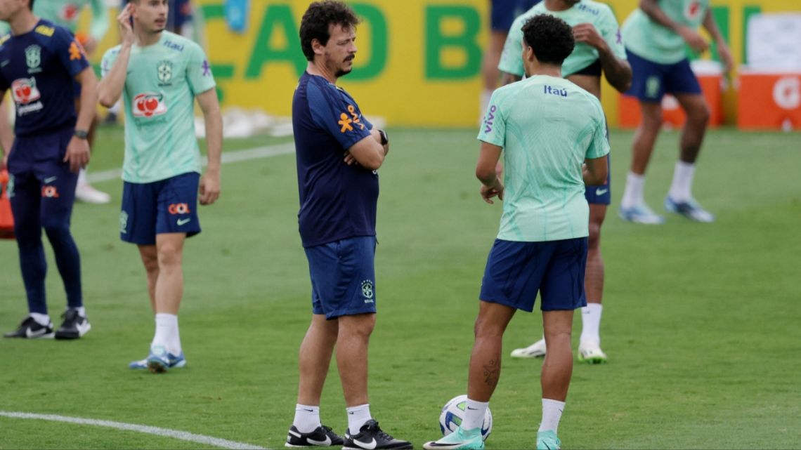 La Selección De Brasil Se Quedó Sin DT: Fernando Diniz Fue Despedido