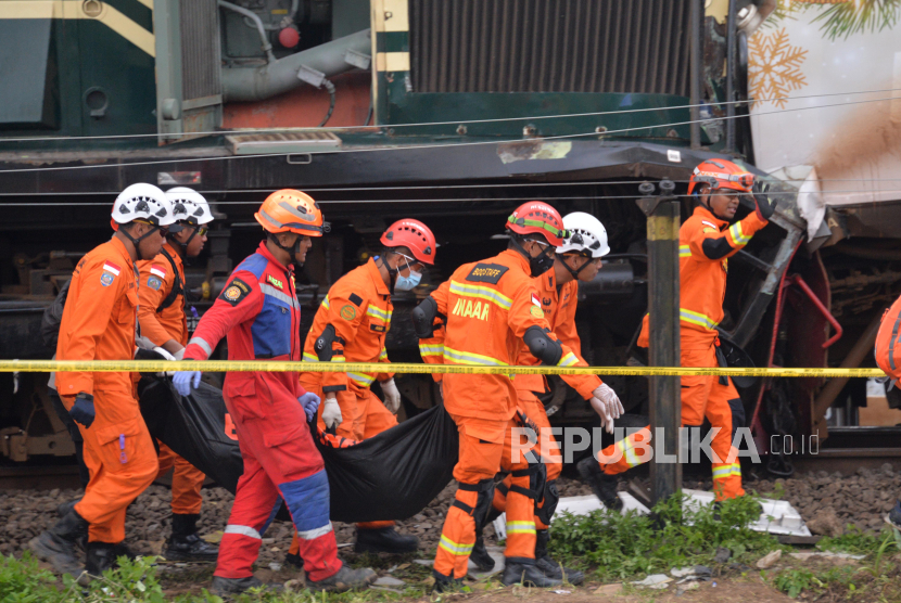 KAI Tanggung Biaya Pendidikan Anak Korban Kecelakaan KA Cicalengka