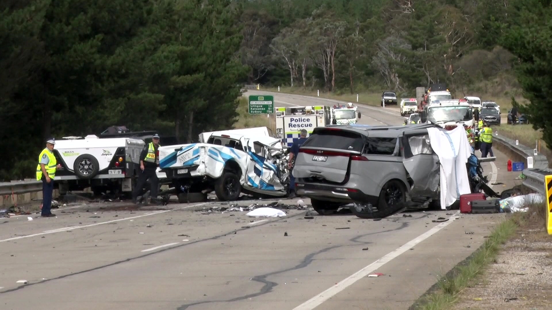 Girl, 11, Dies Eight Days After Horror Multi-car Crash Near Lithgow ...