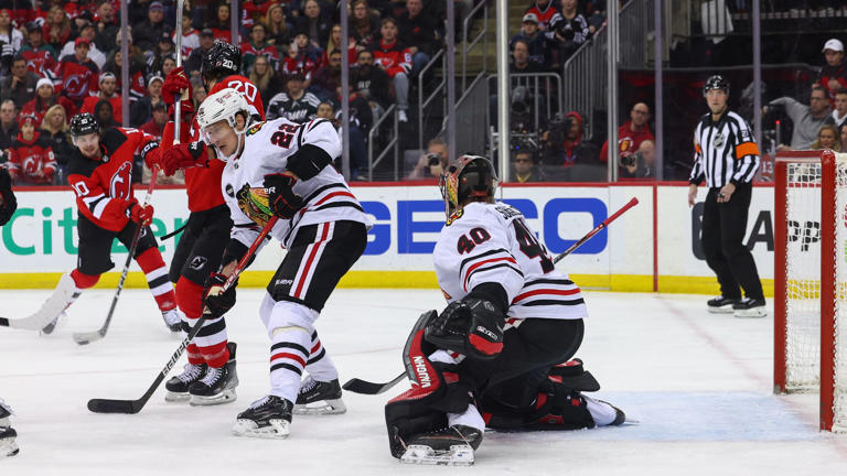 Devils Outlast Blackhawks in Wild, Tense, and Physical 4-2 Win