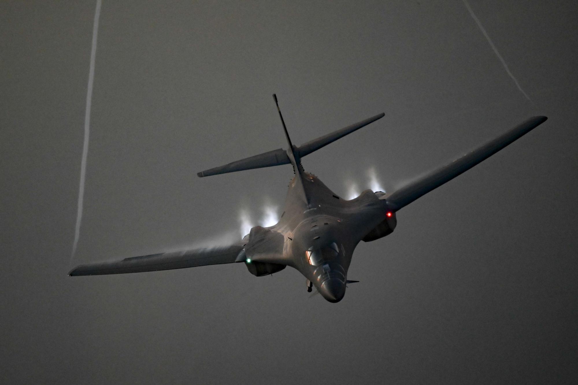 Legendärer B-1 Bomber Der US Air Force Abgestürzt