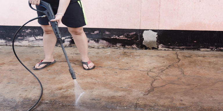 Painting Your Garage Floor The Right Way: In-depth Guide