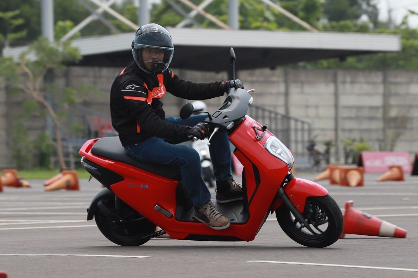 Honda EM1 E: Masih Butuh Servis Berkala Di AHASS, Cuma Intervalnya Jauh