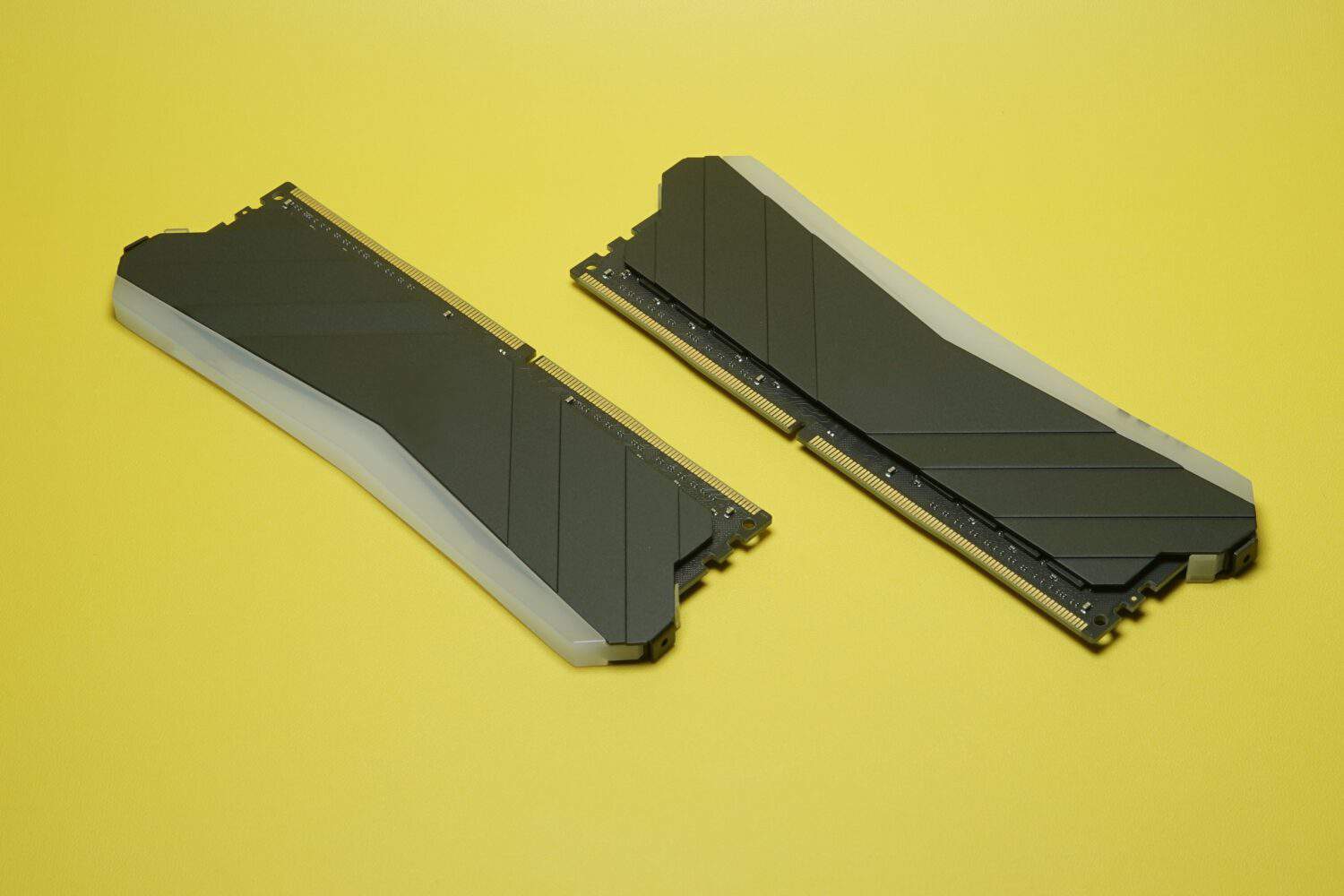 This solid-state drive has no DRAM cache. <a>Hendrik Sejati/Shutterstock.com</a>