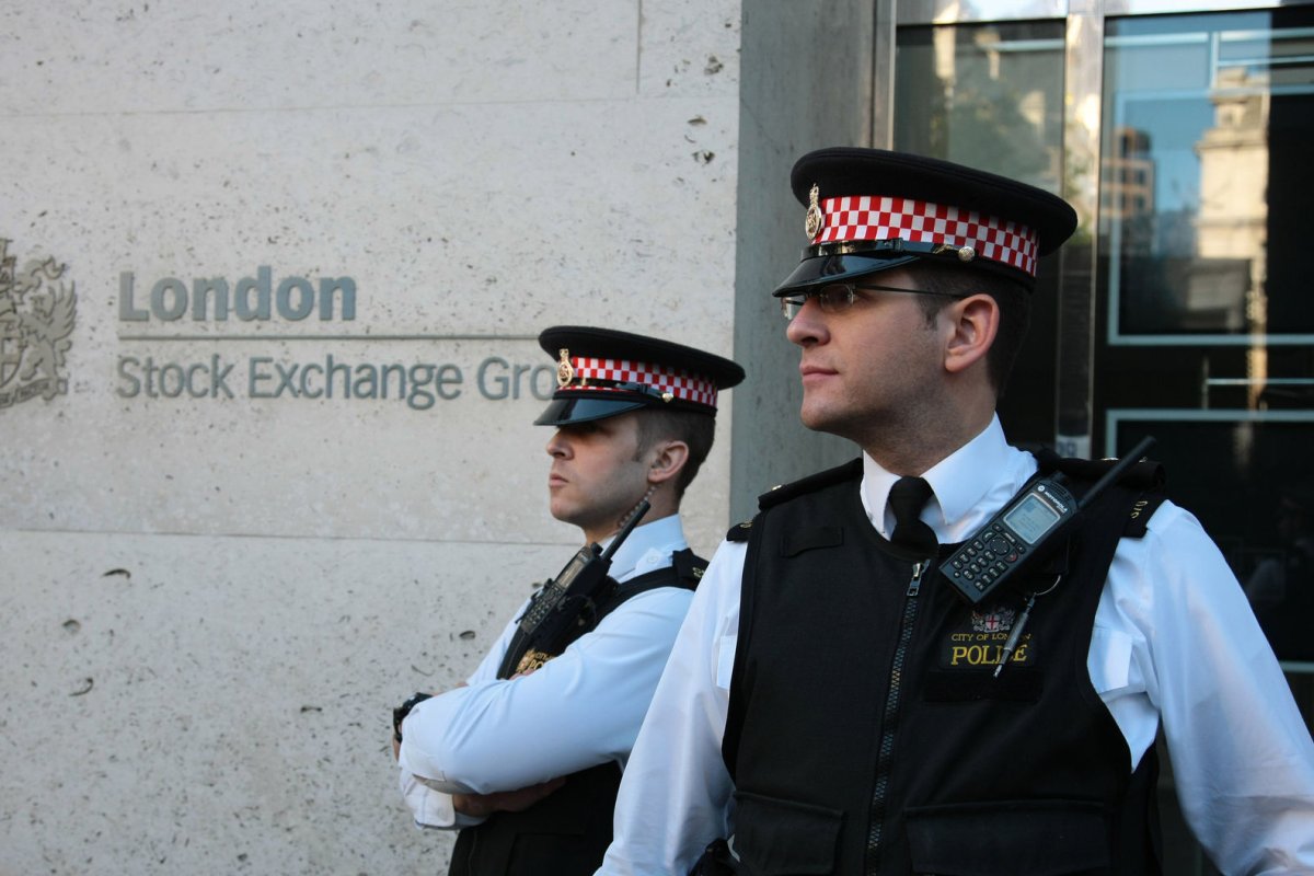 5 of 6 pro-palestinian activists accused in london stock exchange plot released