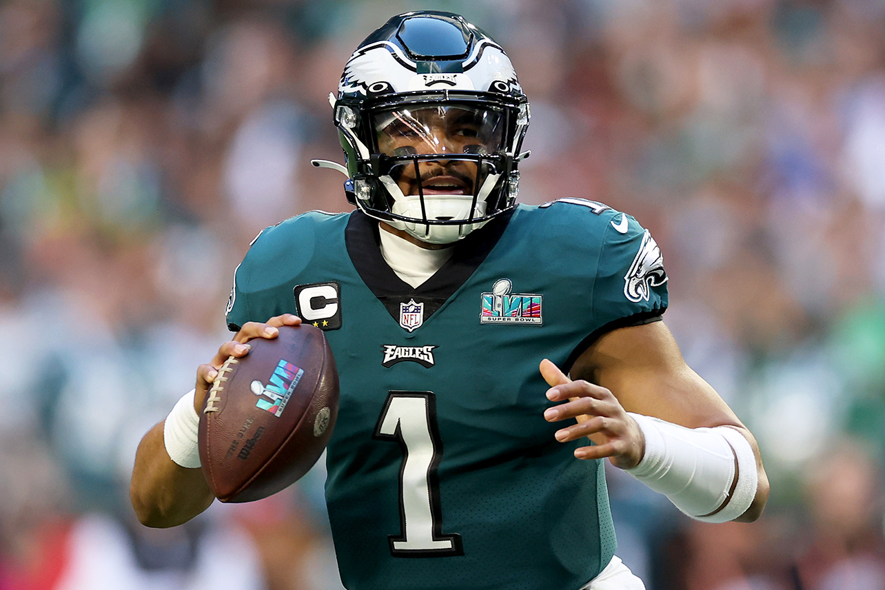 How To Watch Tonight’s Eagles-Buccaneers ‘Monday Night Football’ Game ...