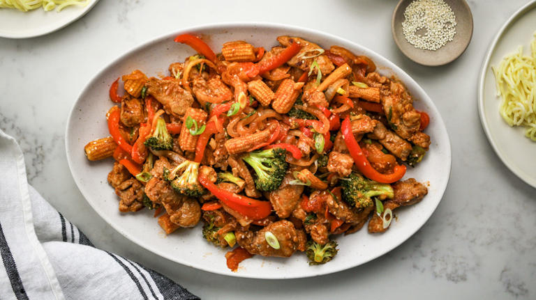 Sweet And Spicy Pork Stir-fry Recipe