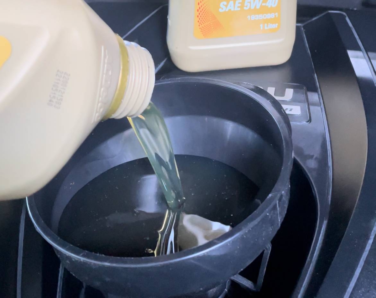 A Step-by-step Guide To Changing Your Car's Oil