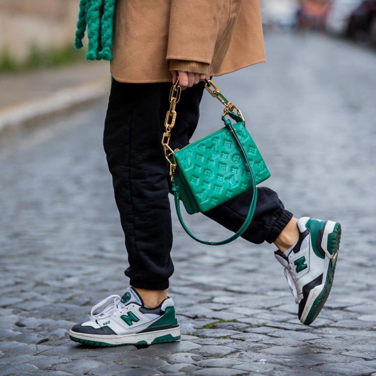 The 16 Best Fleece-Lined Joggers to Snuggle Up In