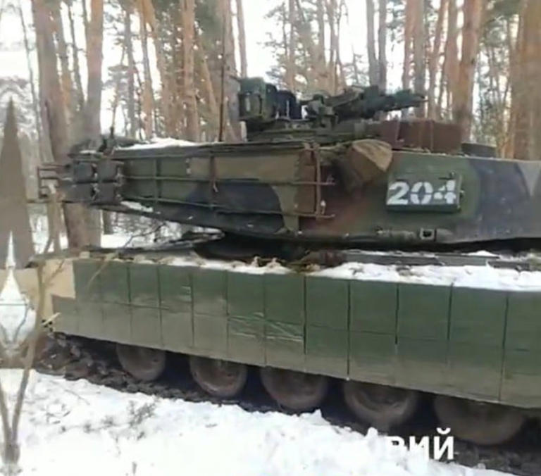 Ukrainian M1 Abrams Tank Seen With Explosive Reactive Armor