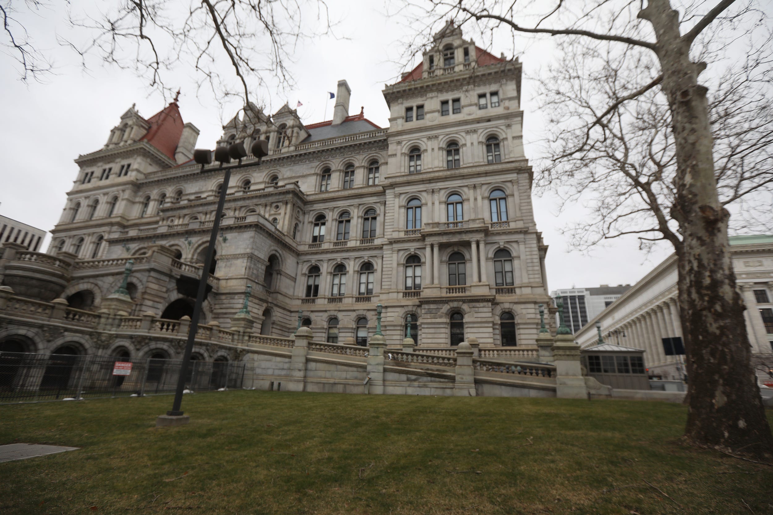 ny redistricting: back to drawing board as dem lawmakers reject map by bipartisan panel