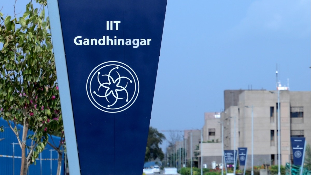 IIT Gandhinagar Invites Applications For Postgraduate Programme In ...