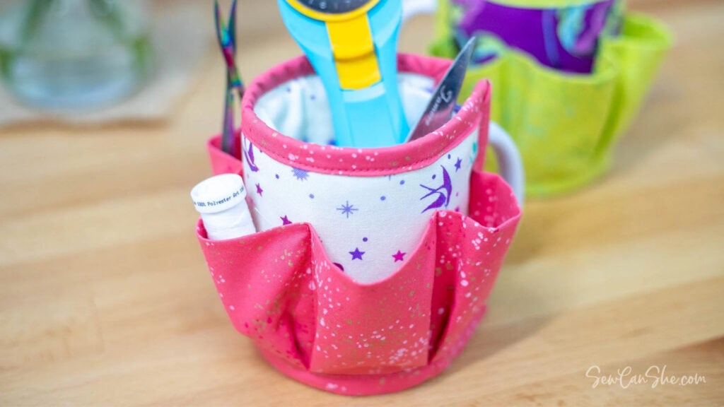 <p>This easy <a href="https://sewcanshe.com/sew-a-mug-caddy-organizer-free-sewing-pattern/" rel="noreferrer noopener">Mug Caddy Organizer</a> will look amazing on your work desk or sewing table! Sew it in fabric that coordinates with your other accessories.</p>