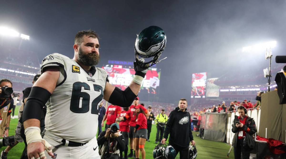 NFL Fans Pay Tribute To Eagles’ Jason Kelce After Retirement News