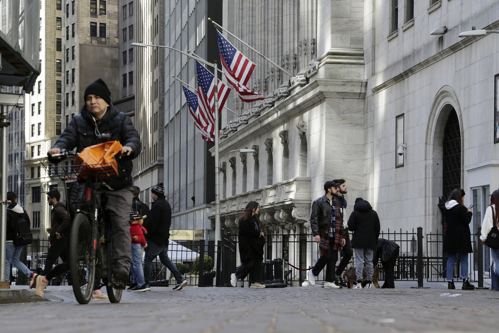 Stock Market Today: Wall Street Drifts Near Its Record Heights As ...