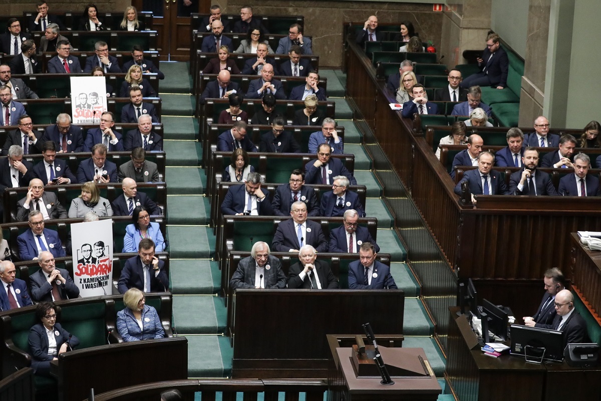 Sejm Uchwalił Ustawę Okołobudżetową Na 2024 R.