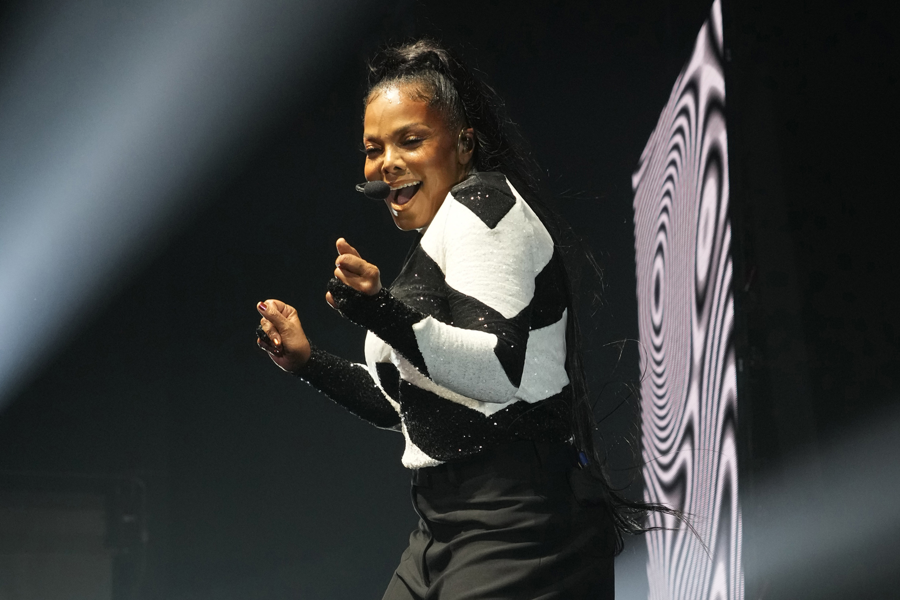 Janet Jackson Schedules Second Round Of ‘Together Again' Tour Dates For ...