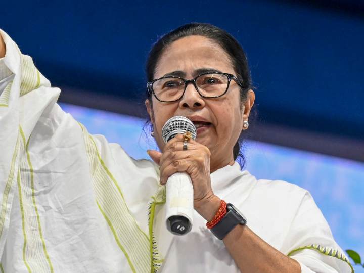 'If They Try To Demolish Heritage...': Mamata Says No To Dakshineswar ...