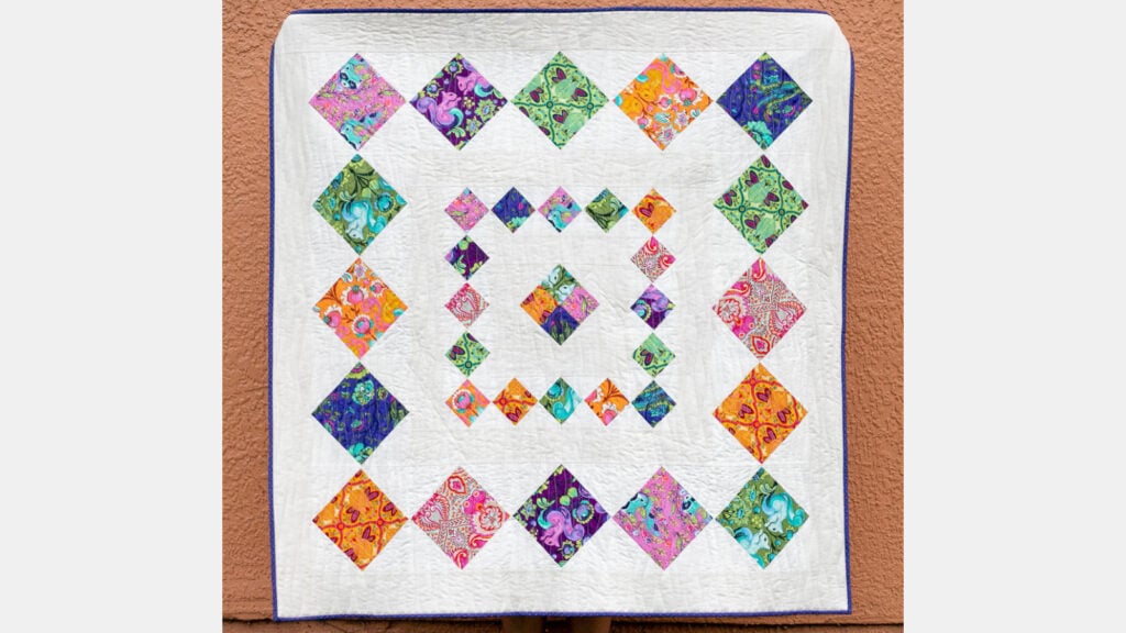 <p>Medallion quilt patterns are beautiful sewing projects you would want to try if you’re a newbie. This fast and easy fat quarter <a href="https://www.sewcanshe.com/blog/huddle-quilt-easy-and-free-medallion-quilt-pattern" rel="noreferrer noopener">huddle quilt</a> pattern uses a technique that starts from the center and works towards the outside. When you finish, you won’t believe how easy it was to sew.</p>