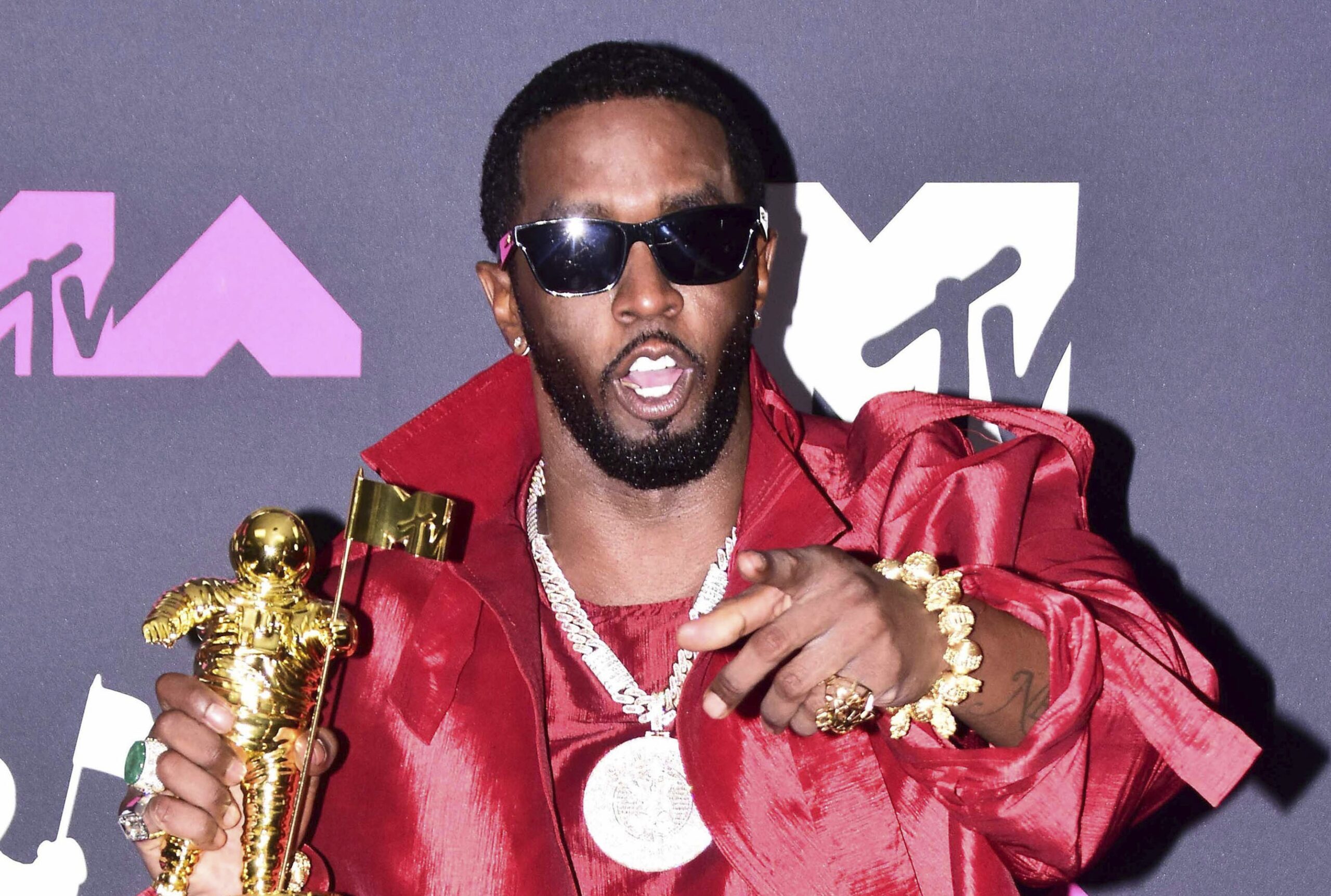 Sean ‘Diddy’ Combs Settles Lawsuit Against Diageo, Ends Ownership Stake ...