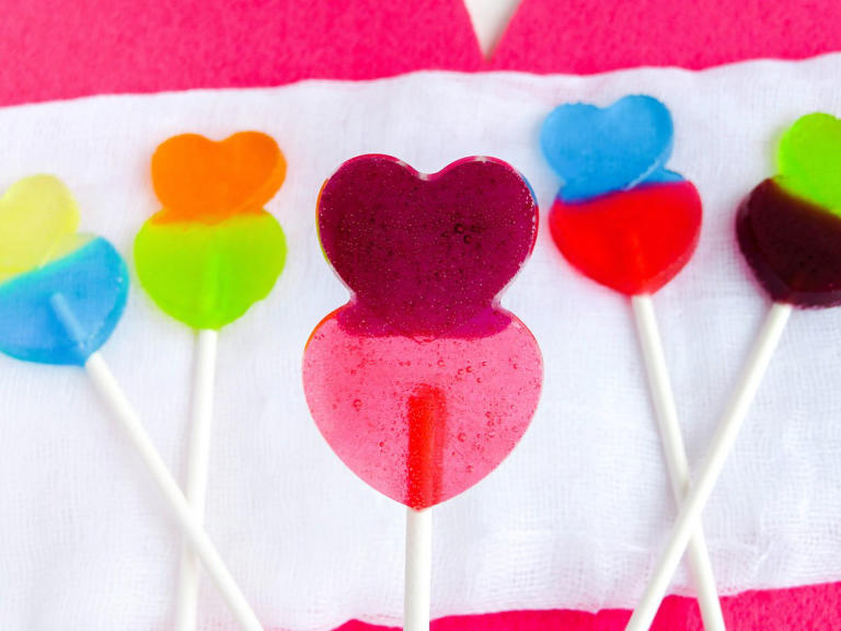 Easy DIY Valentine Heart Lollipops with Jolly Ranchers