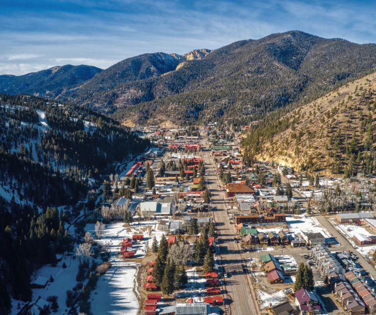 There are several amazing mountain towns in New Mexico to explore, each with rich cultural heritage, great food, and fun outdoor recreation opportunities.