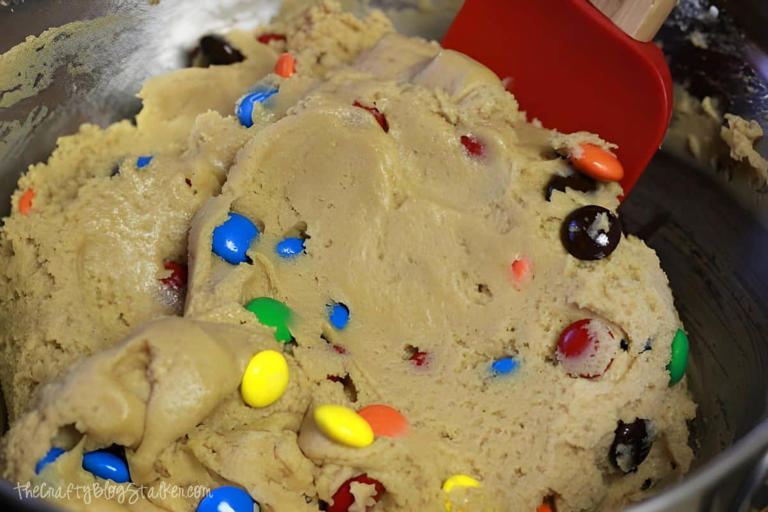 Peanut Butter M&M Cookies