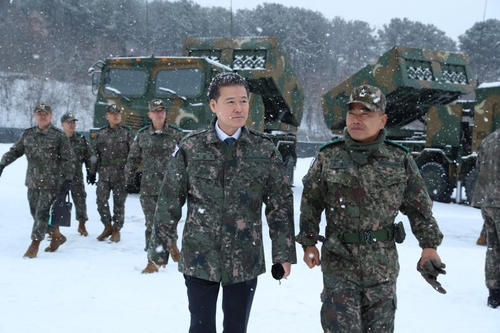 Unification minister visits front-line Army unit amid heightened tensions