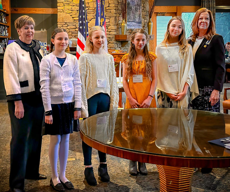 The Joseph McDowell Chapter of the Daughters of the American Revolution recently announced its essay winners for 2024. Pictured from left to right are Chapter Regent Charlotte Walsh, Lia Martinonis, Susannah Dannals, Zia Cartrett, Zoe Ihde and Melinda Holt, the American History Essay Chair.