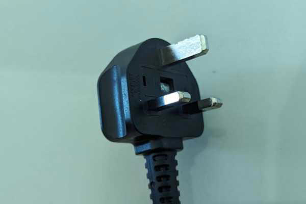 Power Adapter for Saudi Arabia – [Saudi Arabia Plugs & Sockets]