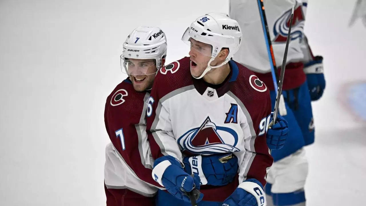 Colorado Avalanche Score 5 Unanswered Goals, Rally Past Ottawa Senators