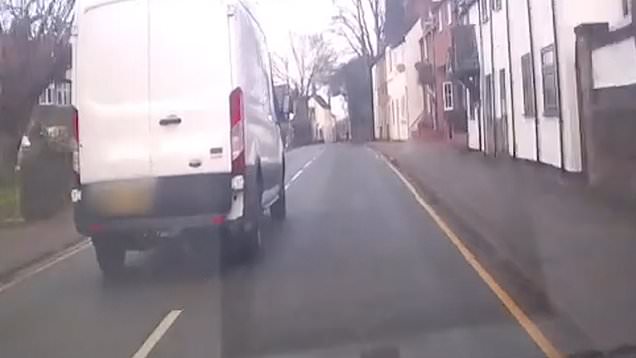 Shocking Moment White Van Man Leads Police On 90mph Chase