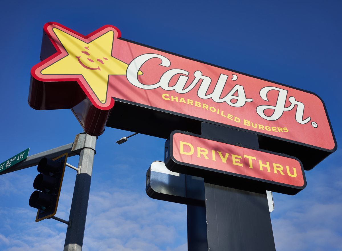 Hardee S Vs Carl S Jr 5 Major Differences   AA1n7LyH.img