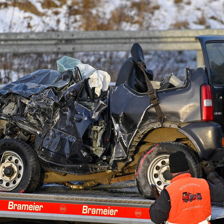 78-jähriger Falschfahrer Stirbt Nach Unfall Auf A2