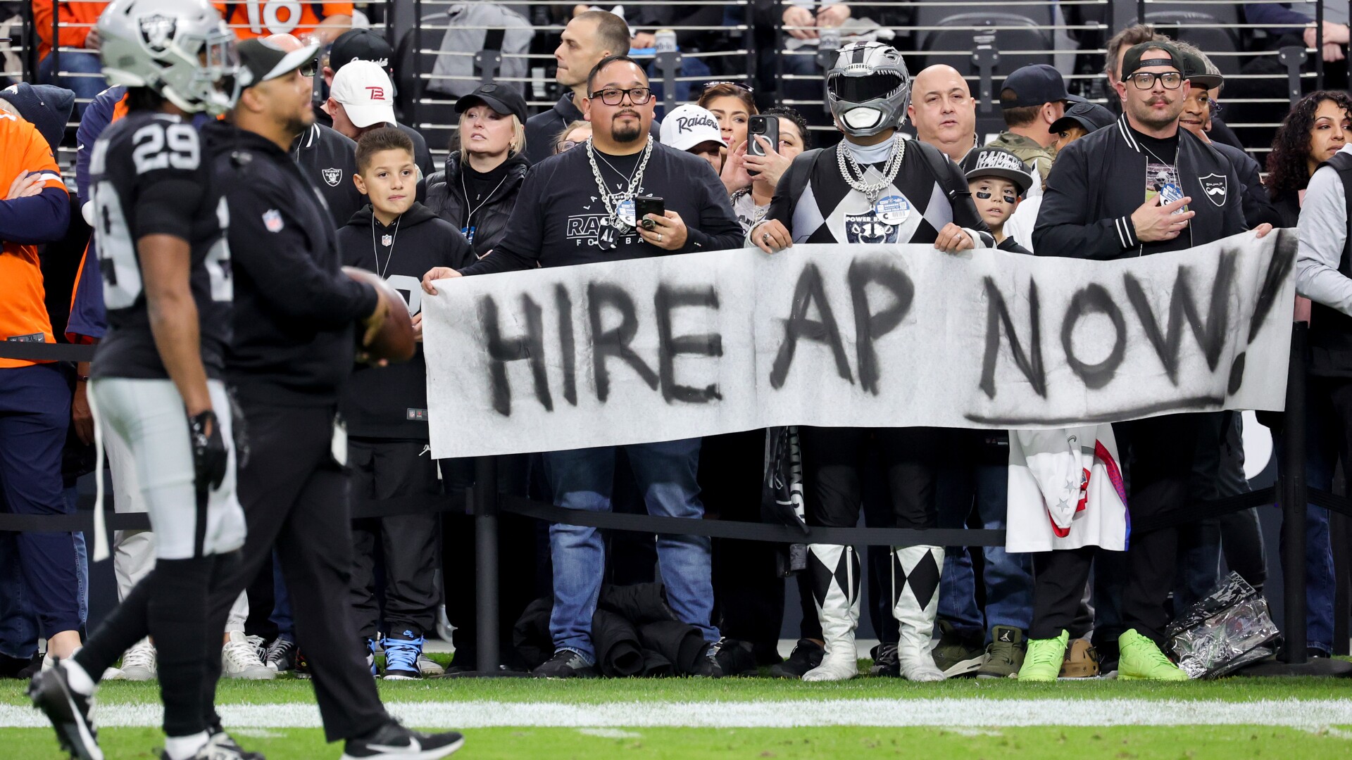 Raiders Can Hire New Coach At Any Time; Will It Be Antonio Pierce?