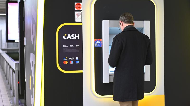 installation de nouveaux distributeurs automatiques de billets : le gouvernement reproche à batopin de ne pas respecter l’accord