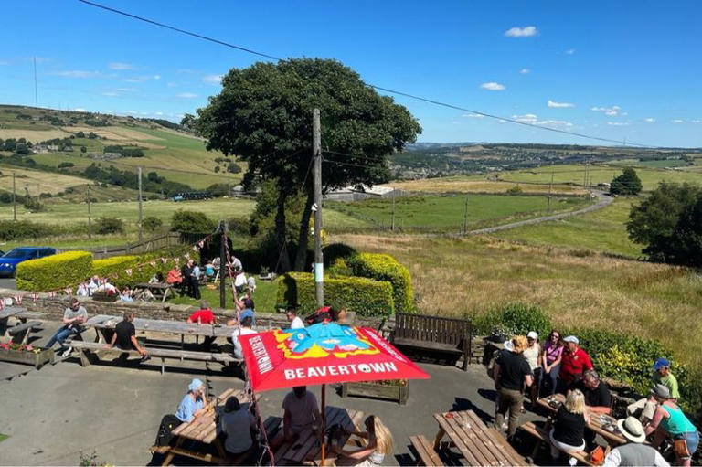 Slaithwaite's Rose and Crown shuts 'until further notice' as landlord ...